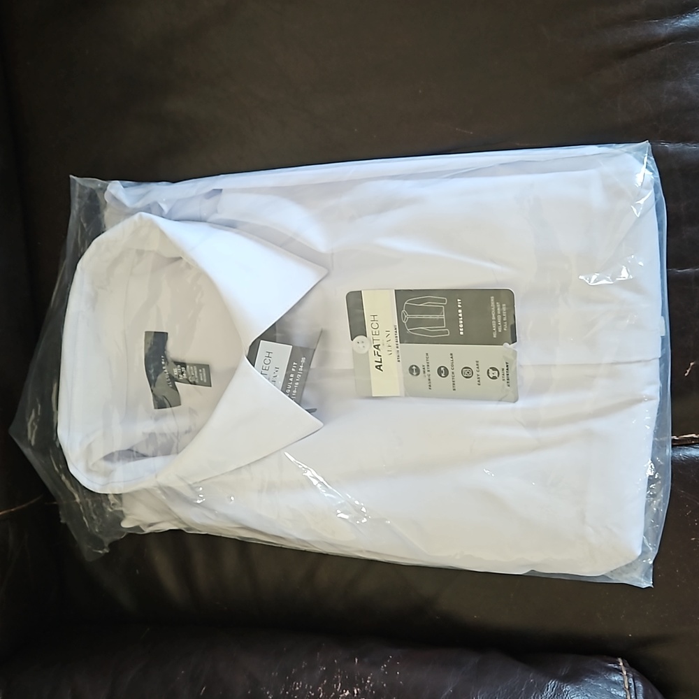 White dress shirt